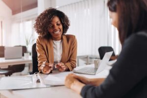 Female HR director interviewing job candidate.